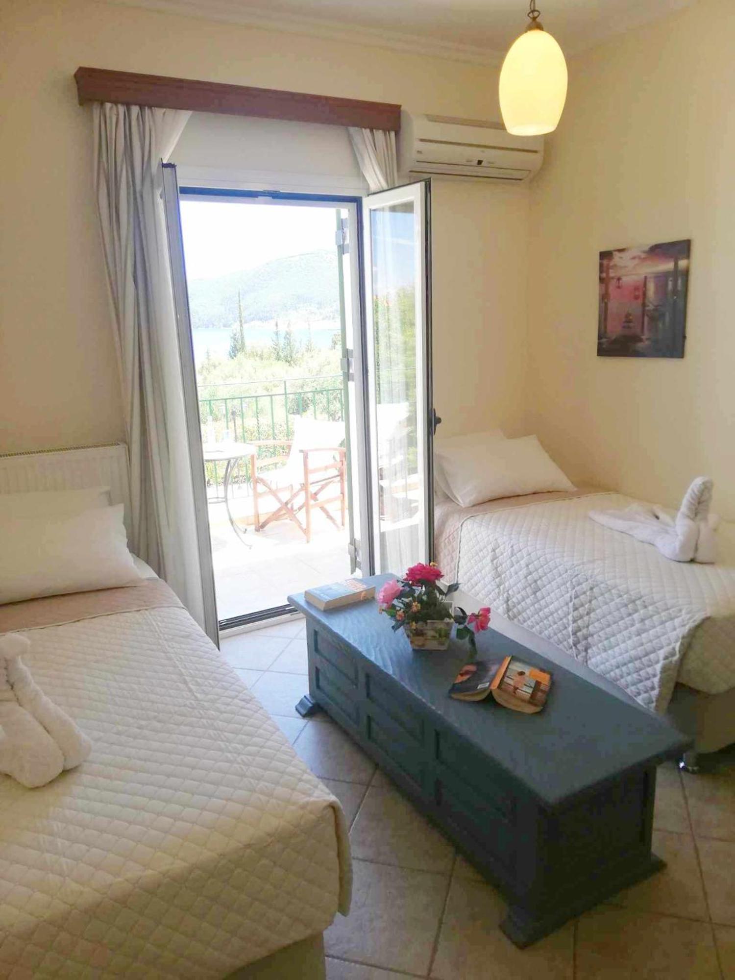 Iliachtides Villas Karavomylos Exterior foto