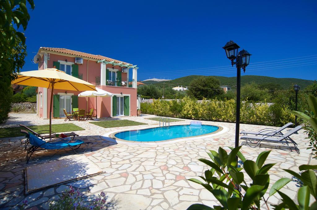Iliachtides Villas Karavomylos Cameră foto